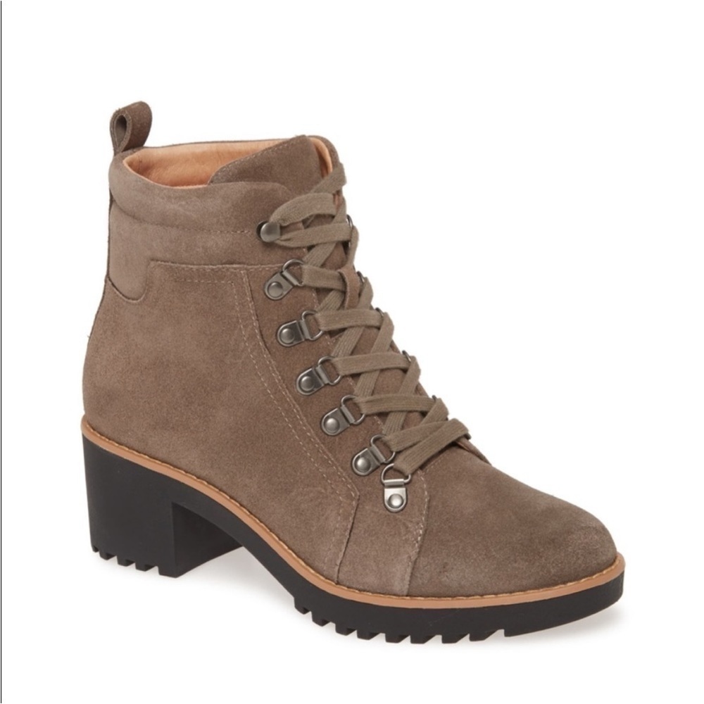 Caslon Jadey Water Resistant Boot